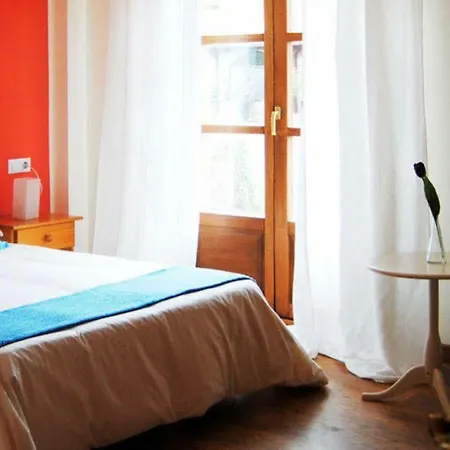 Hotel El Trasgu Soto De Cangas