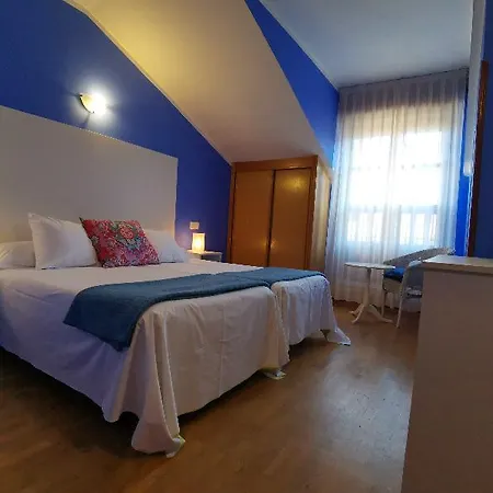 Hotel El Trasgu Soto De Cangas