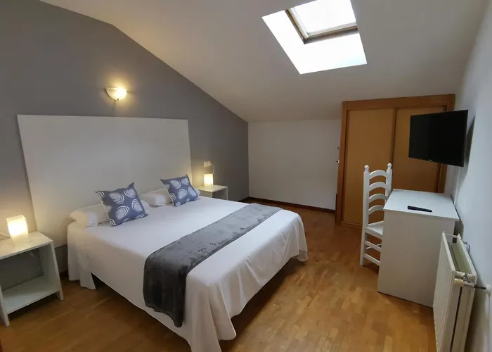 Hotel El Trasgu Soto De Cangas