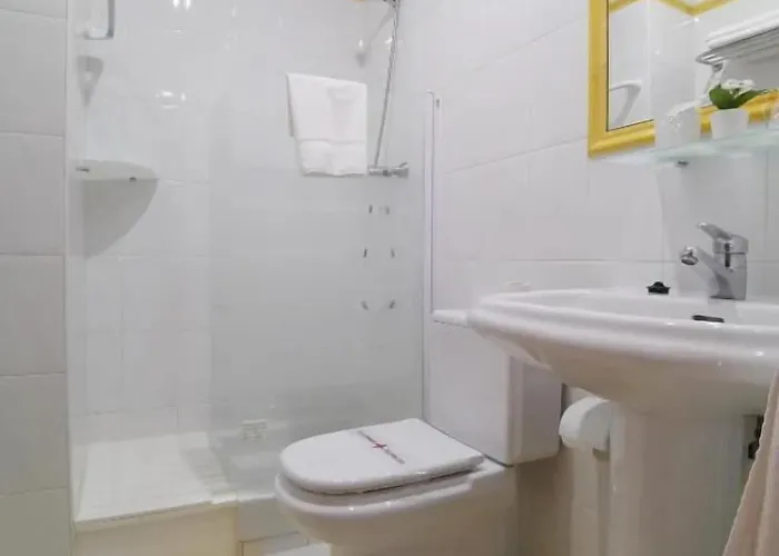 Hotel El Trasgu Soto De Cangas